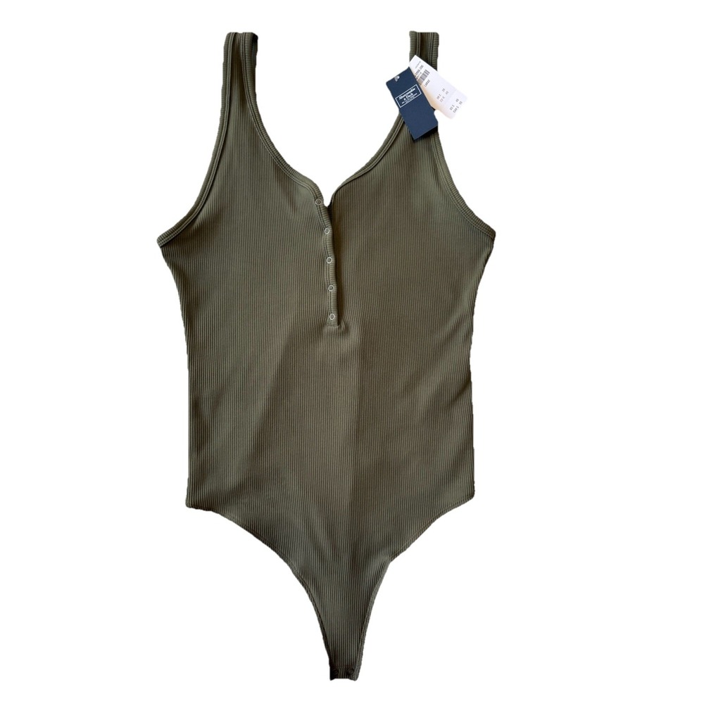 NWT Abercrombie And Fitch Ribbed Button Bodysuit Womens Size Large